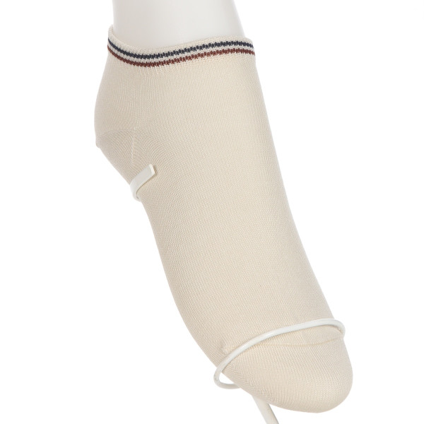 Aquascutum スニーカーソックス・くるぶしソックス 2本ライン柄