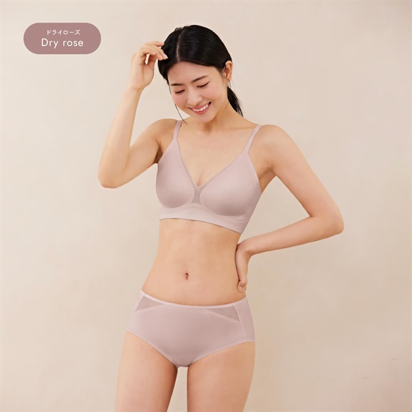 VIVIEN Nanafit ノンワイヤー ジェラートタッチブラ＆ショーツセット